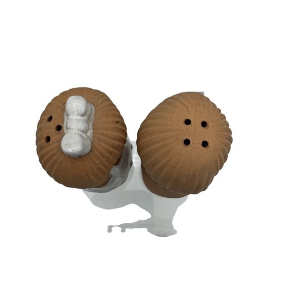 Vintage Holt Howard Boy & Girl Terra Cotta Salt & Pepper Shakers - Picture 5 of 7